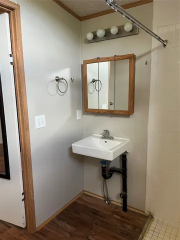 $1,750 | 1650 Forest Trail Drive, Bandera, TX 78003