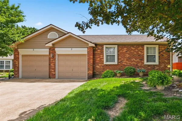 $350,000 | 3 Kemper Court, Unit 3, Lake St. Louis, MO 63367