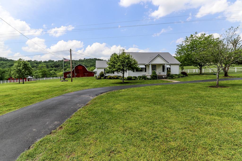 590 Petersburg-Chestnut Ridge Road Petersburg, TN 37144 - Photo 1 of 29 Gallery Image 1