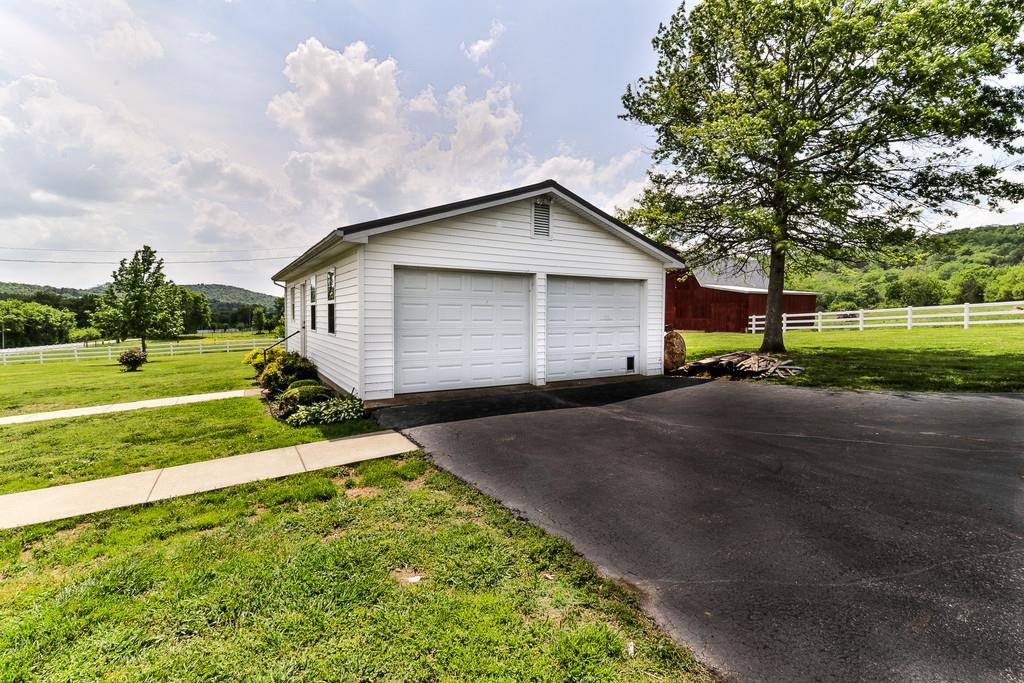 590 Petersburg-Chestnut Ridge Road Petersburg, TN 37144 - Photo 24 of 29 Gallery Image 24