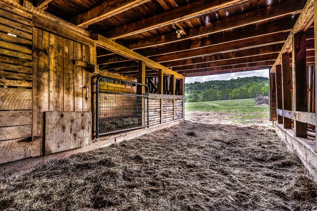 590 Petersburg-Chestnut Ridge Road Petersburg, TN 37144 - Photo 26 of 29 Gallery Image 26