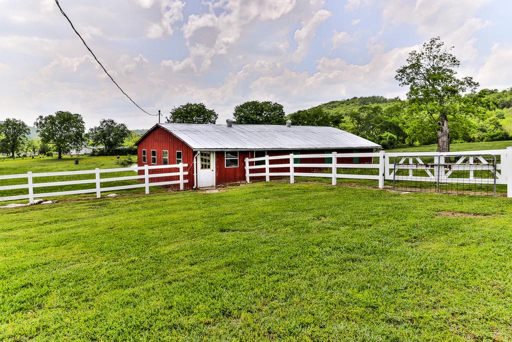 590 Petersburg-Chestnut Ridge Road Petersburg, TN 37144 - Photo 27 of 29 Gallery Image 27