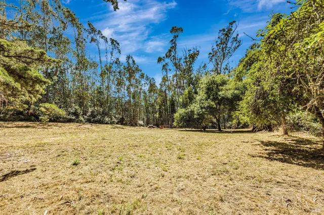 $1,099,000 | 3590 Burnside Road, Sebastopol, CA 95472