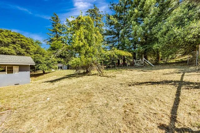 $1,099,000 | 3590 Burnside Road, Sebastopol, CA 95472