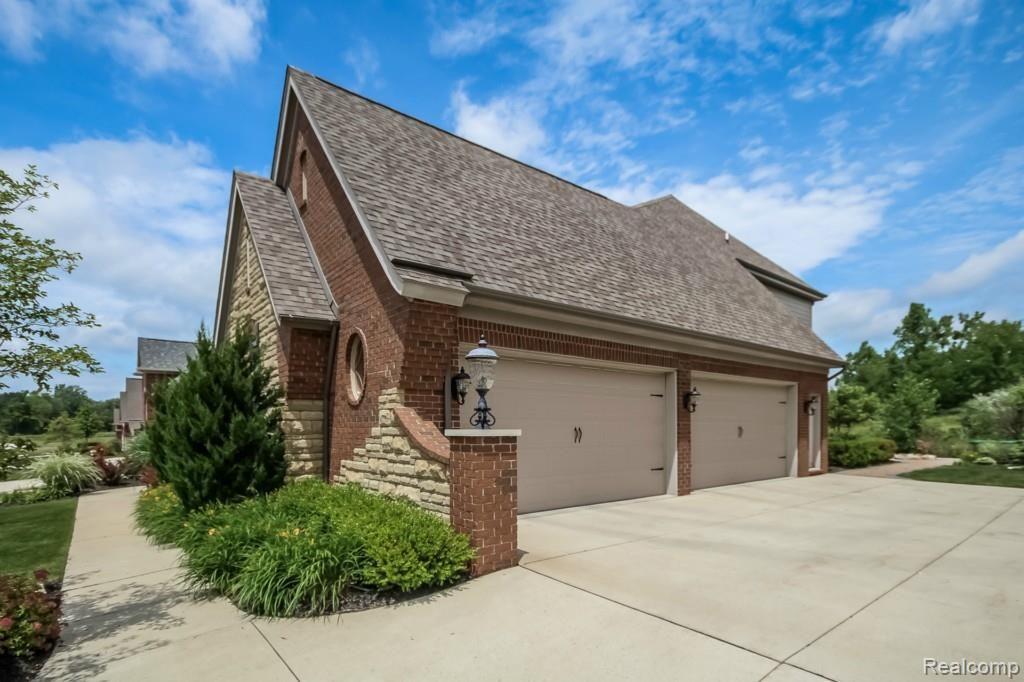 1581 Traceky Drive Rochester Hills, MI 48306 - Photo 5 of 67