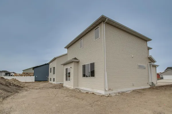 $385,545 | 2523 36th Avenue South, Moorhead, MN 56560
