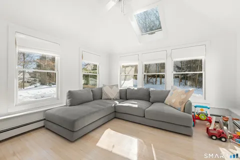 $1,175,000 | 21 Rayfield Road, Westport, CT 06880