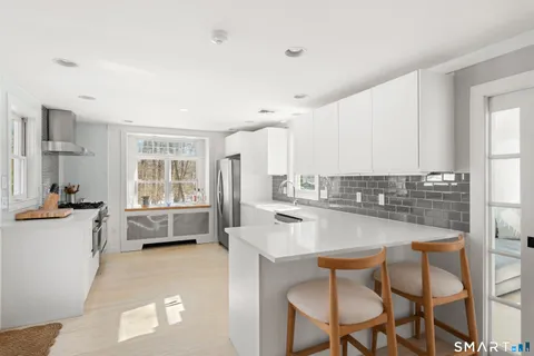 $1,175,000 | 21 Rayfield Road, Westport, CT 06880