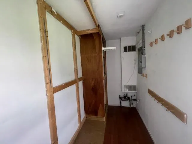 a view of walk in closet