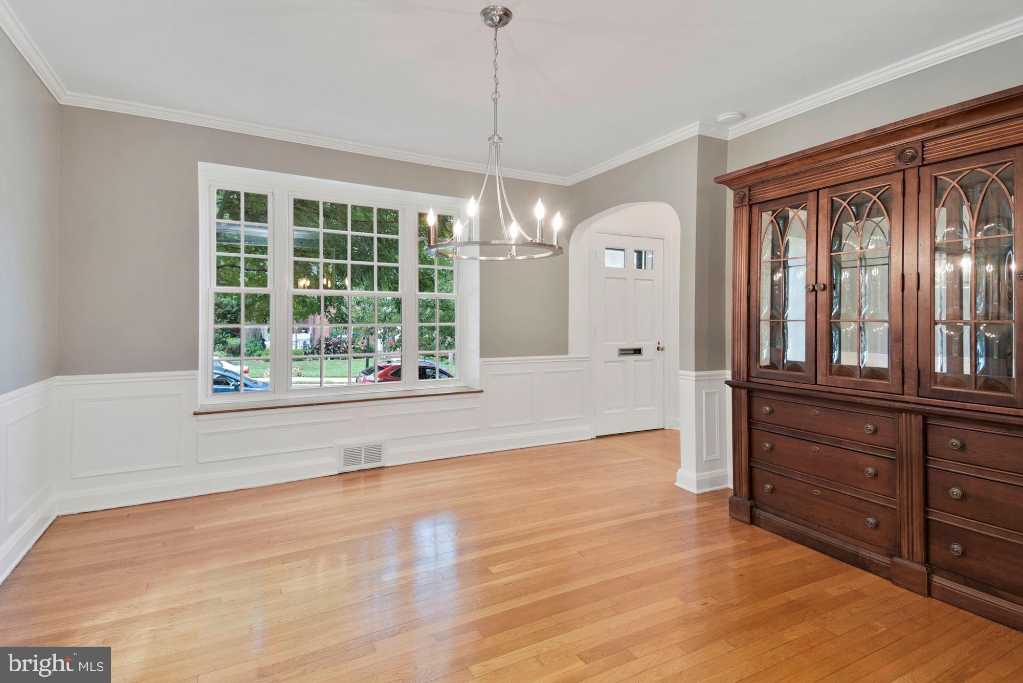 527 Yarmouth Road Towson, MD 21286 - Photo 22 of 61 dining room