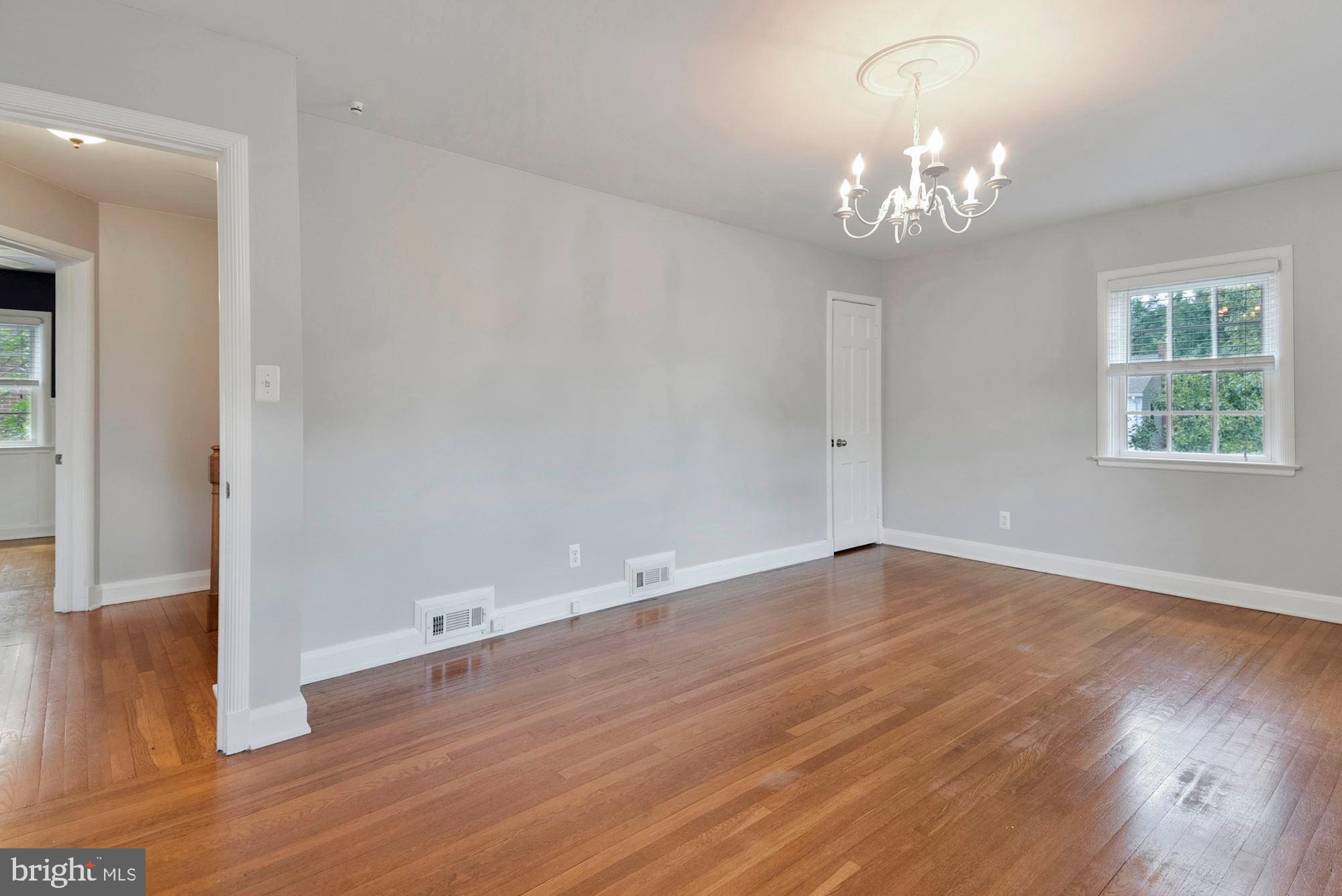 527 Yarmouth Road Towson, MD 21286 - Photo 36 of 61 Master bedroom chandelier in hardwood floors