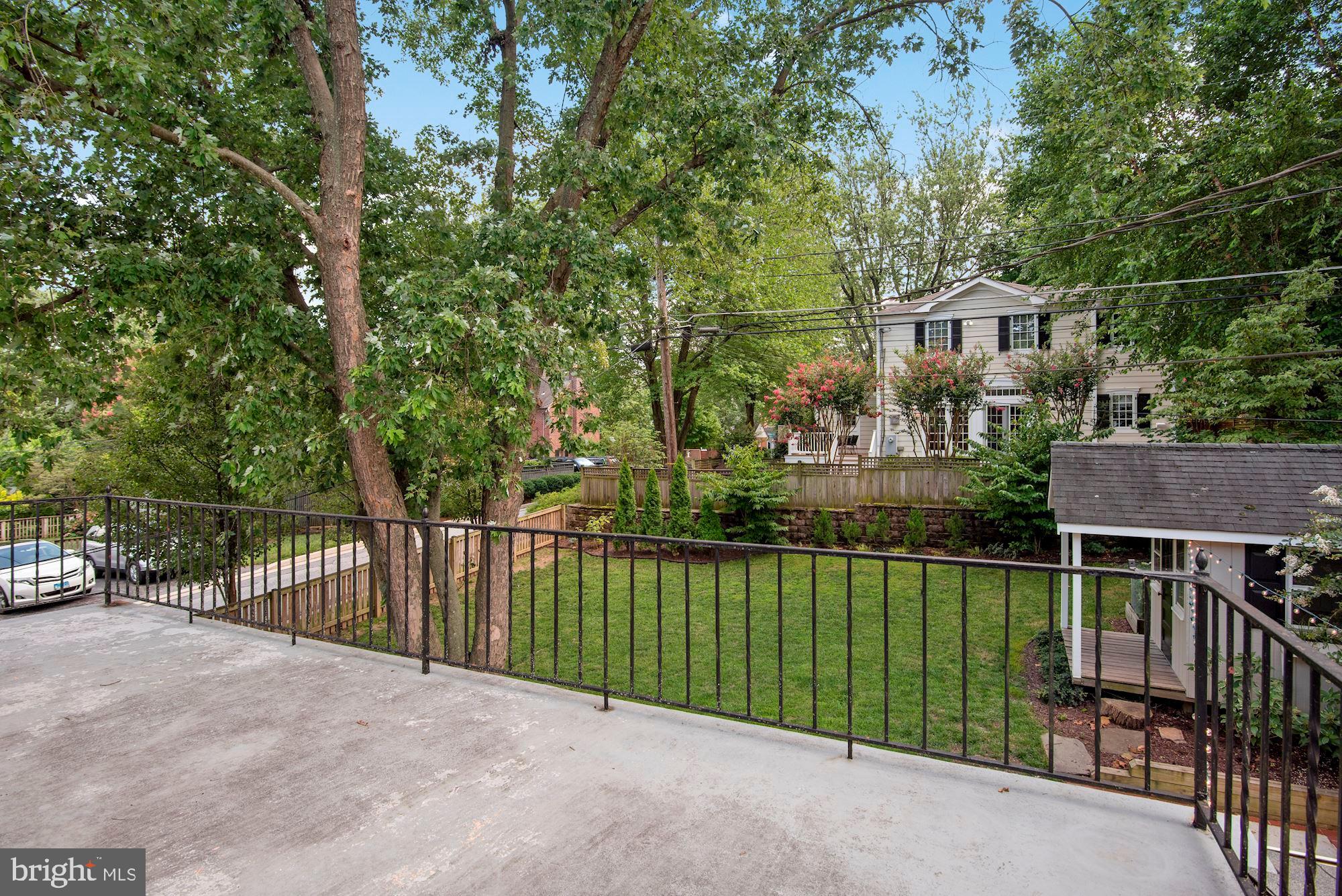 527 Yarmouth Road Towson, MD 21286 - Photo 49 of 61 Second floor deck looking onto the backyard