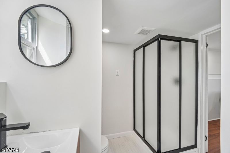 63 Westland Road Cedar Grove, NJ 07009 - Photo 8 of 40