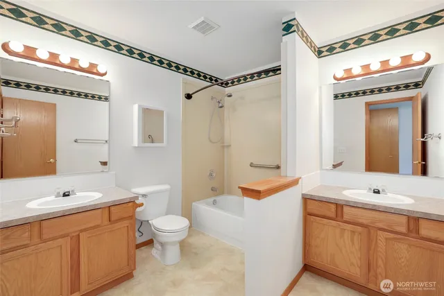 $374,000 | 418 17th Street Southeast, Unit 14D, Auburn, WA 98002