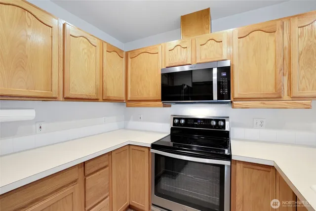 $374,000 | 418 17th Street Southeast, Unit 14D, Auburn, WA 98002