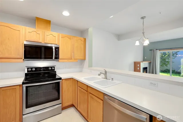 $374,000 | 418 17th Street Southeast, Unit 14D, Auburn, WA 98002