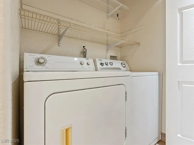 $1,495 | 5052 South Rainbow Boulevard, Unit 201, Las Vegas, NV 89118