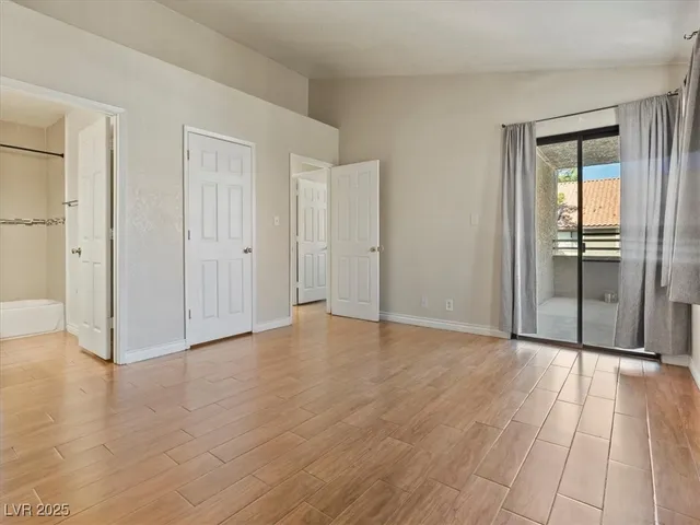 $1,495 | 5052 South Rainbow Boulevard, Unit 201, Las Vegas, NV 89118