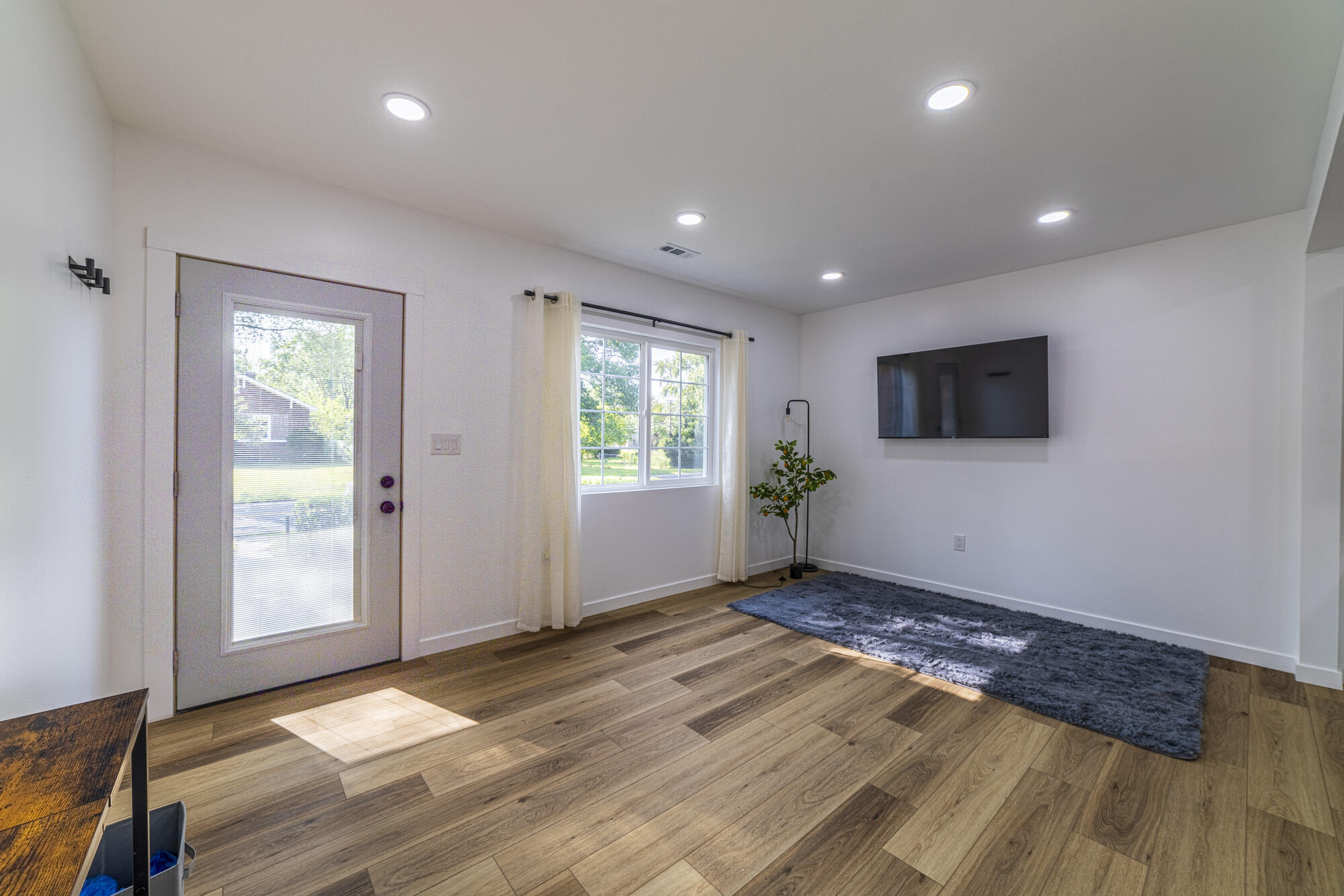 4121 Harrison Street Gary, IN 46408 - Photo 3 of 36 2000x1334