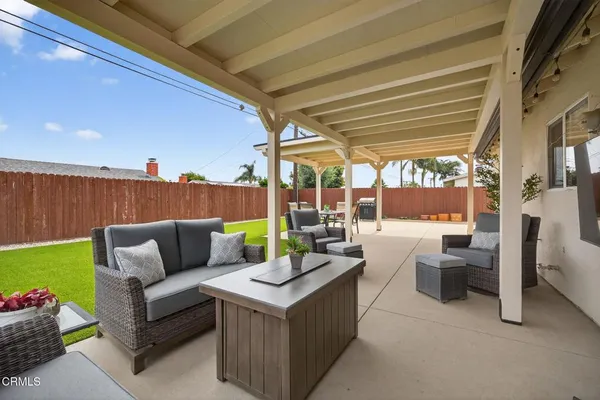 $835,000 | 1290 Rugby Avenue, Ventura, CA 93004