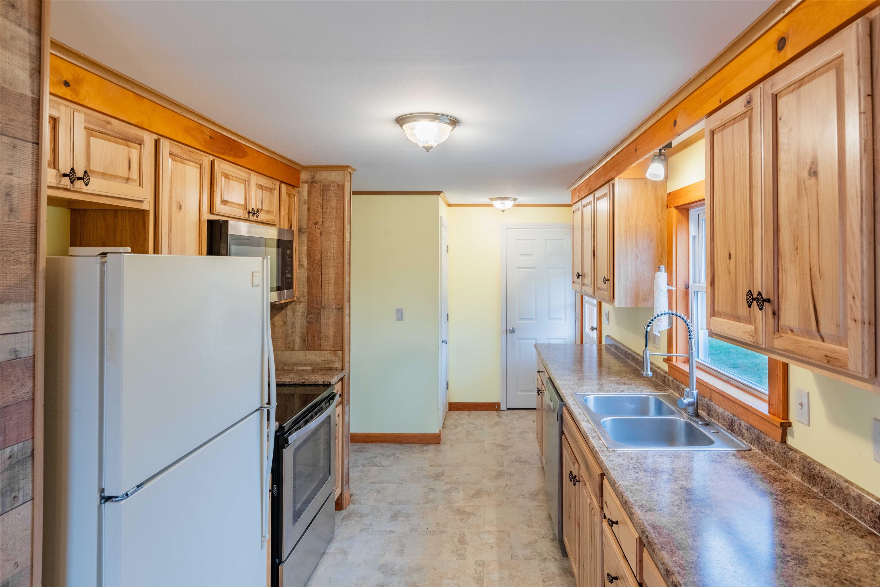 2276 County Road Haverhill, NH 03774 - Photo 11 of 27