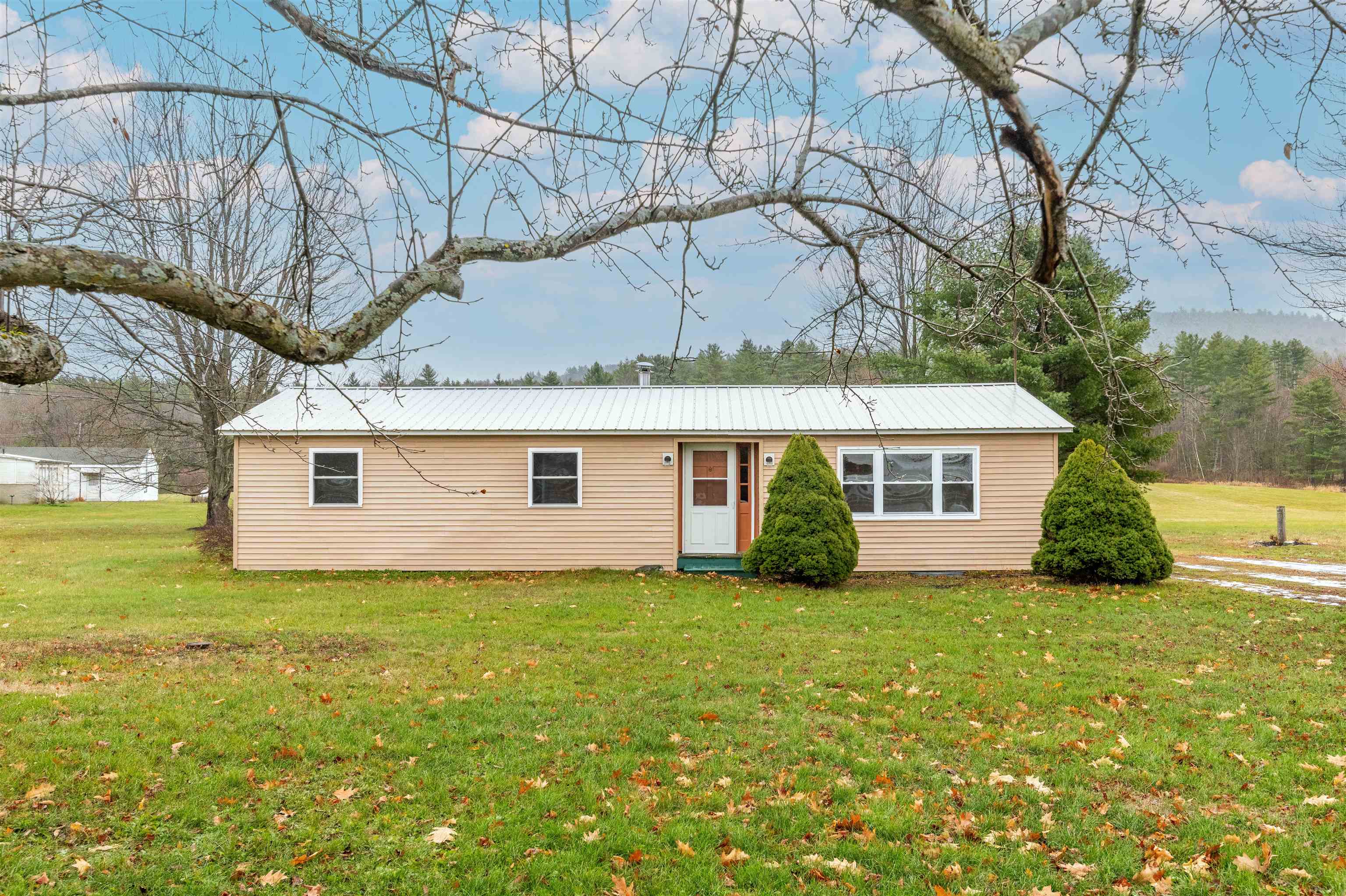 2276 County Road Haverhill, NH 03774 - Photo 4 of 27