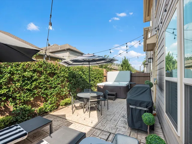 $2,800 | 8924 Hollister Commons Lane, Houston, TX 77080