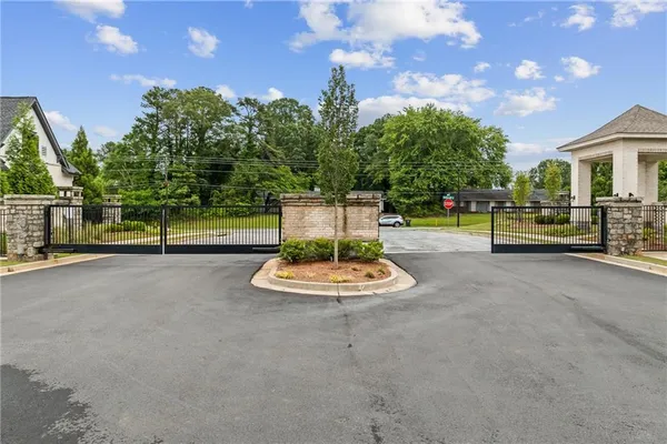 $3,870 | 240 Walker Avenue, Roswell, GA 30076