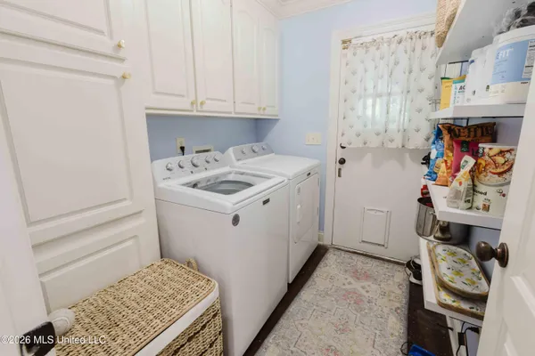 $262,500 | 5247 Suffolk Circle, Jackson, MS 39211