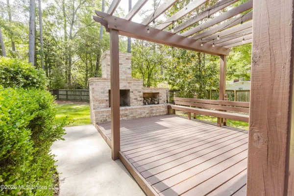 $262,500 | 5247 Suffolk Circle, Jackson, MS 39211