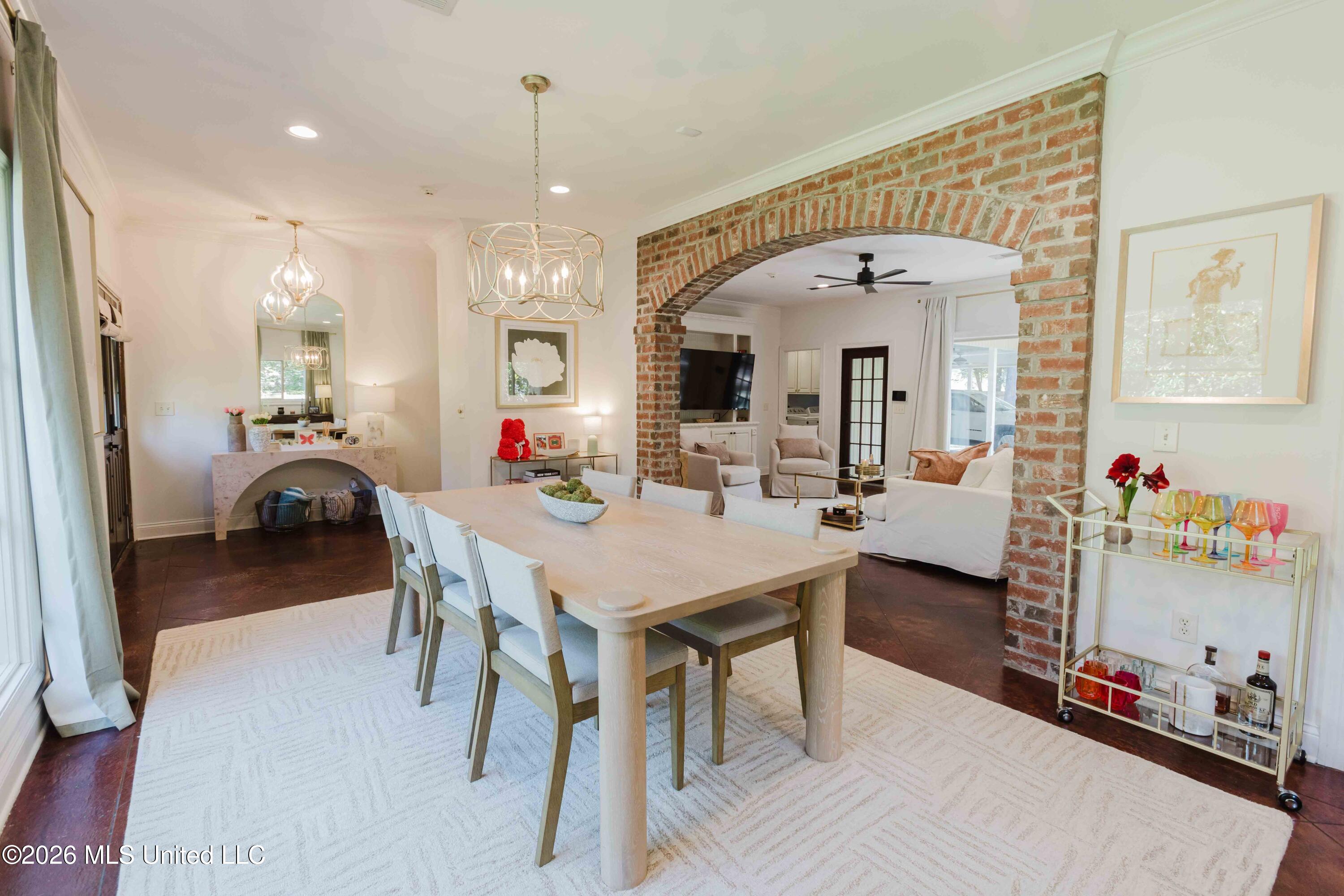 5247 Suffolk Circle Jackson, MS 39211 - Photo 8 of 32 watsonphotography260410105450