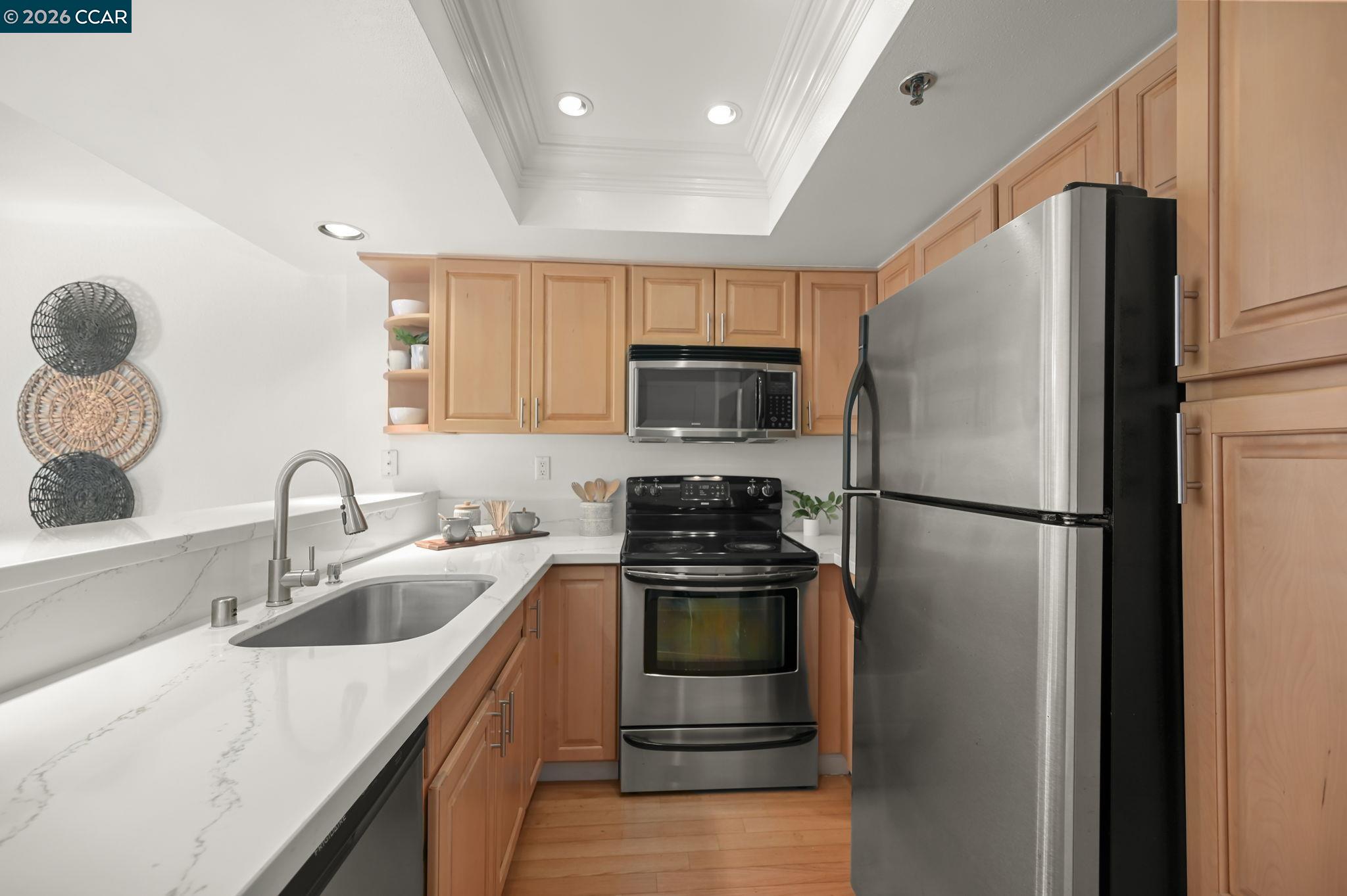 2550 Oak Road, Unit 108 Walnut Creek, CA 94597 - Photo 6 of 29