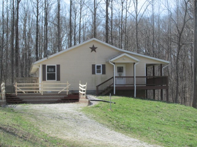 8389 North Fox Hollow Road Bloomington, IN 47408 - Photo 1 of 15 Gallery Image 1