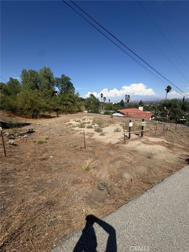 12115 Knoefler Drive Riverside, CA 92505 - Photo 2 of 6 street view