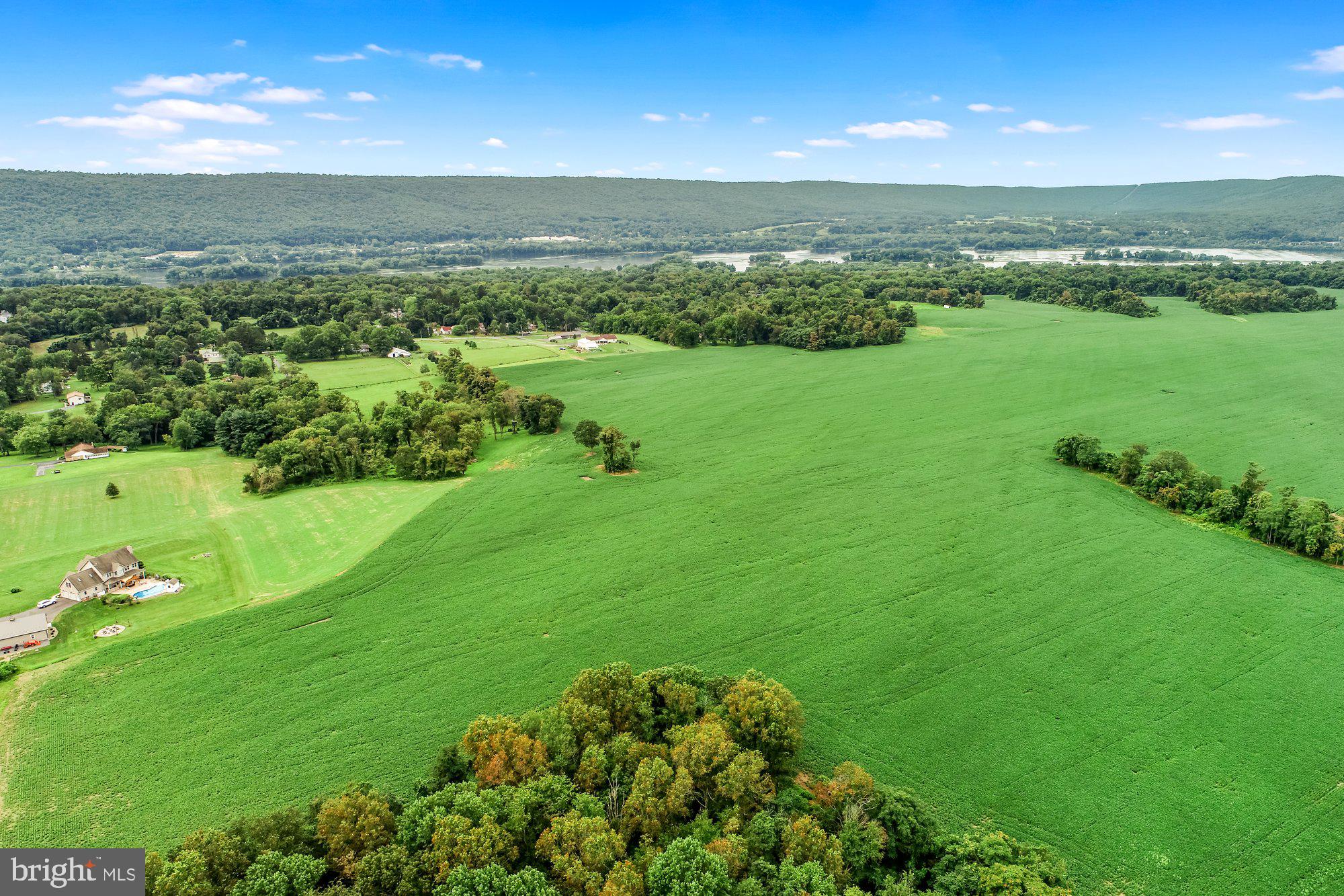 1317 Red Hill Road Dauphin, PA 17018 - Photo 2 of 13
