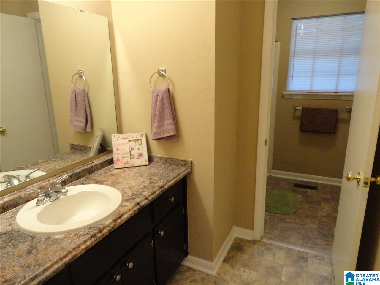 1709 Gardenridge Road Gardendale, AL 35071 - Photo 11 of 31