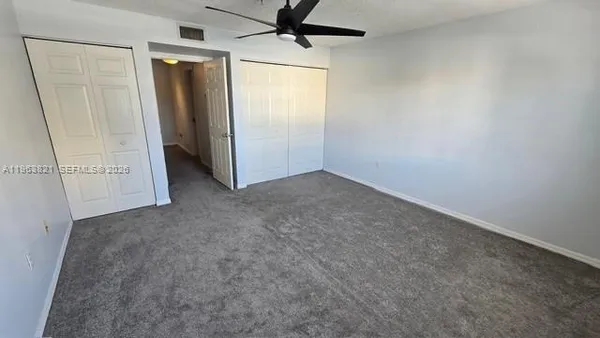 a view of a utility room