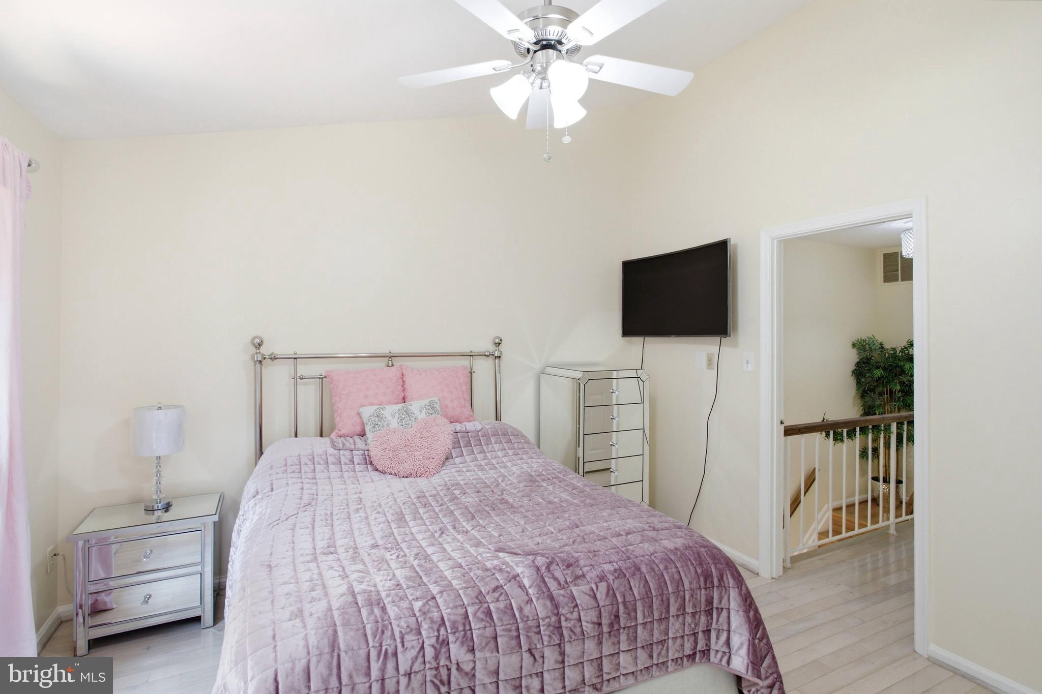 8434 Springfield Oaks Drive Springfield, VA 22153 - Photo 22 of 46