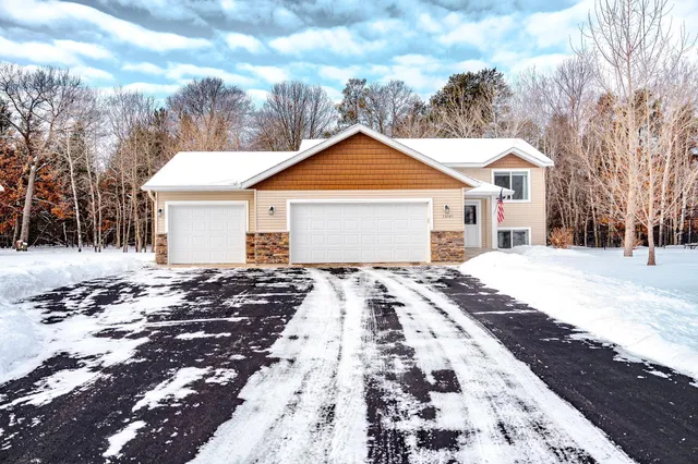$429,900 | 14545 Grand Oaks Drive, Baxter, MN 56425