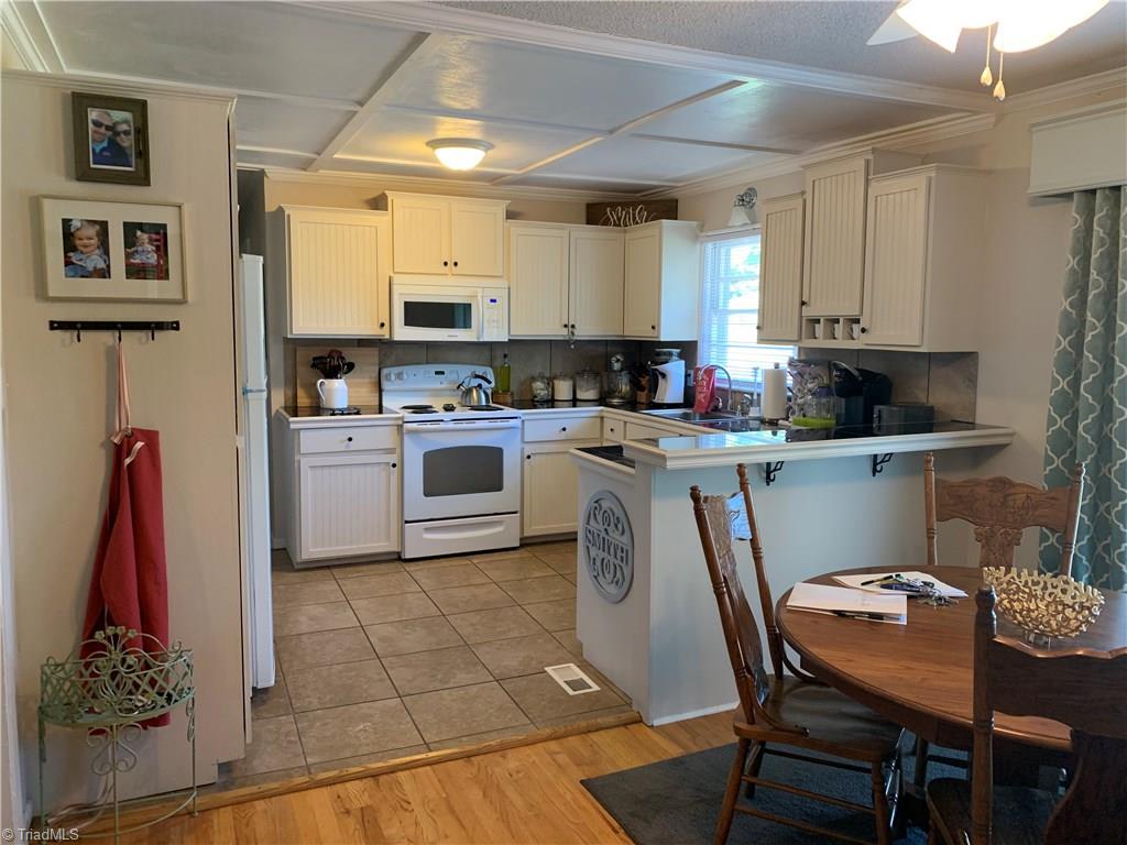 2019 Scott Road Browns Summit, NC 27214 - Photo 6 of 19 Gallery Image 6
