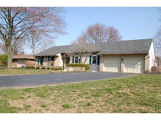 2296 Buckley Road Columbus, OH 43220 - Photo 1 of 15