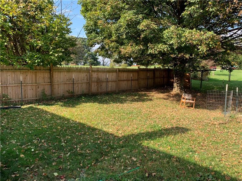 209 Neupert Road Cabot, PA 16023 - Photo 3 of 12