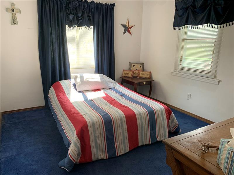 209 Neupert Road Cabot, PA 16023 - Photo 7 of 12