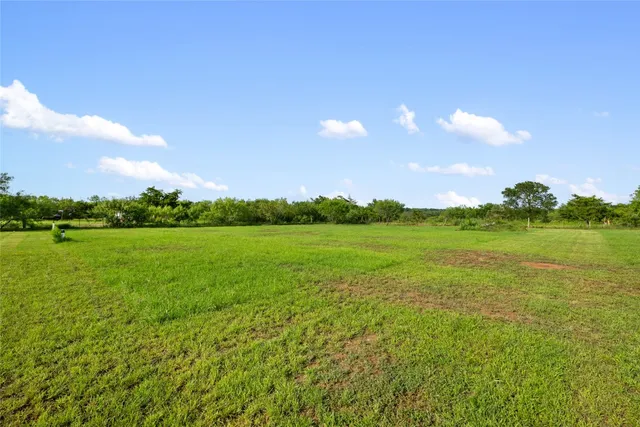 $199,990 | 277 Plum Street, Bastrop, TX 78602