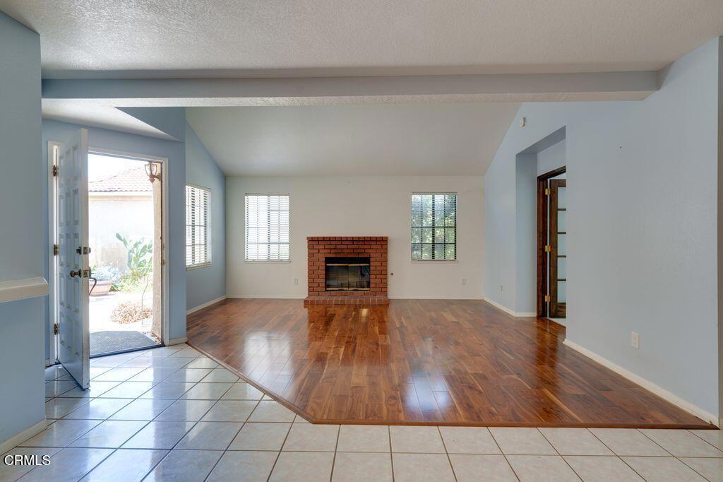8541 Creekside Place Rancho Cucamonga, CA 91730 - Photo 3 of 18 a view of an empty room and window