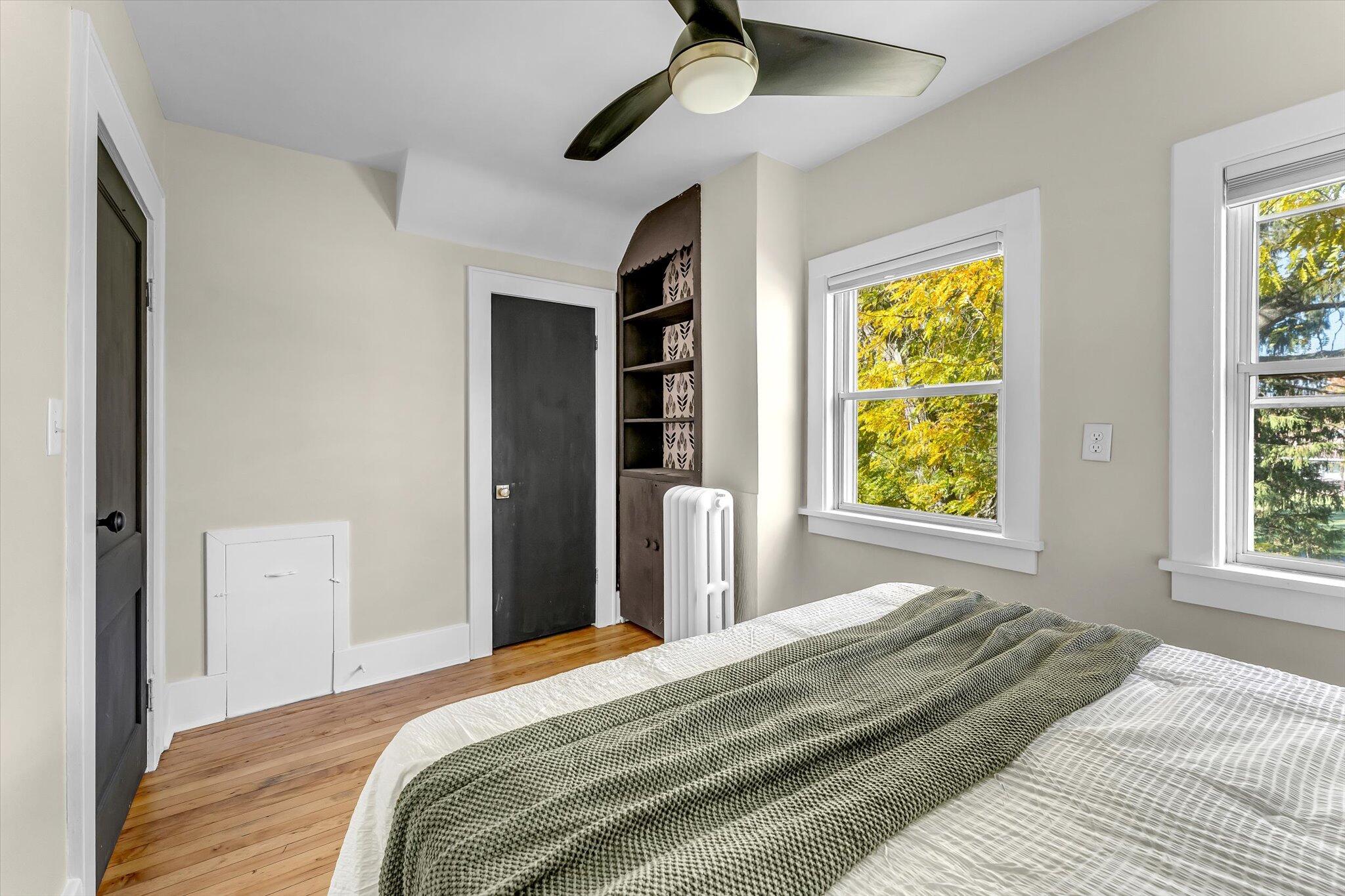 4391 Fruit Ridge Avenue Northwest Grand Rapids, MI 49544 - Photo 52 of 70 Bedroom Three