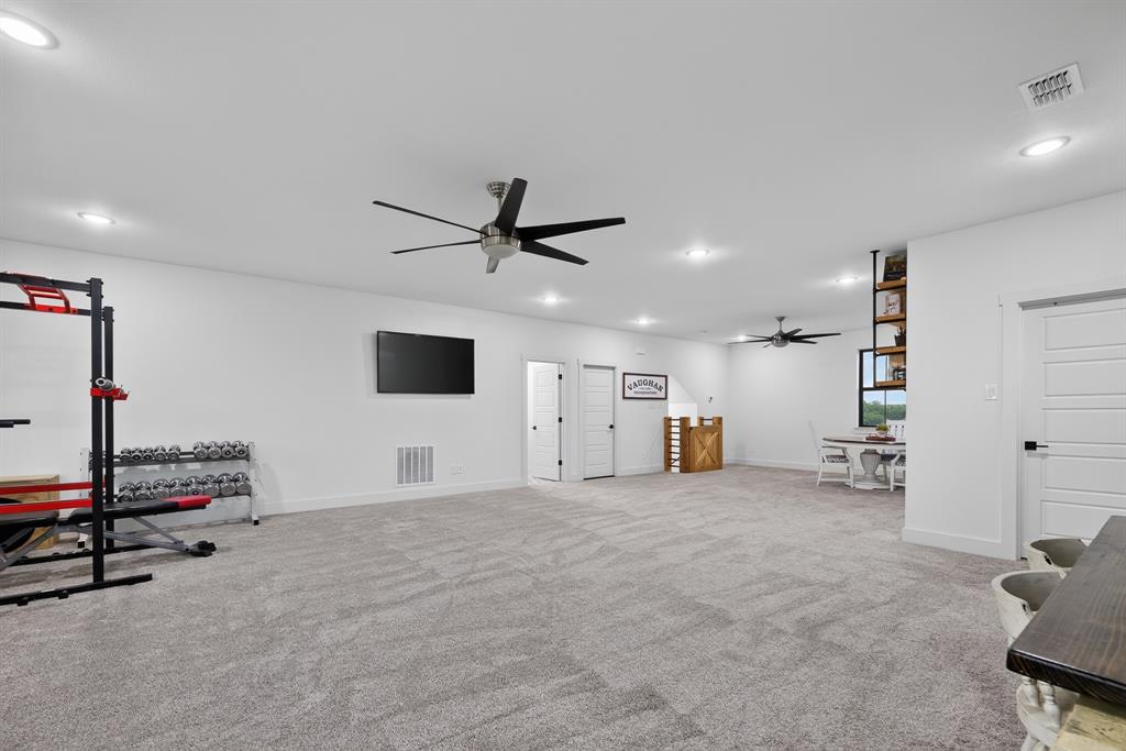 985 Vest Lane Pilot Point, TX 76258 - Photo 34 of 40