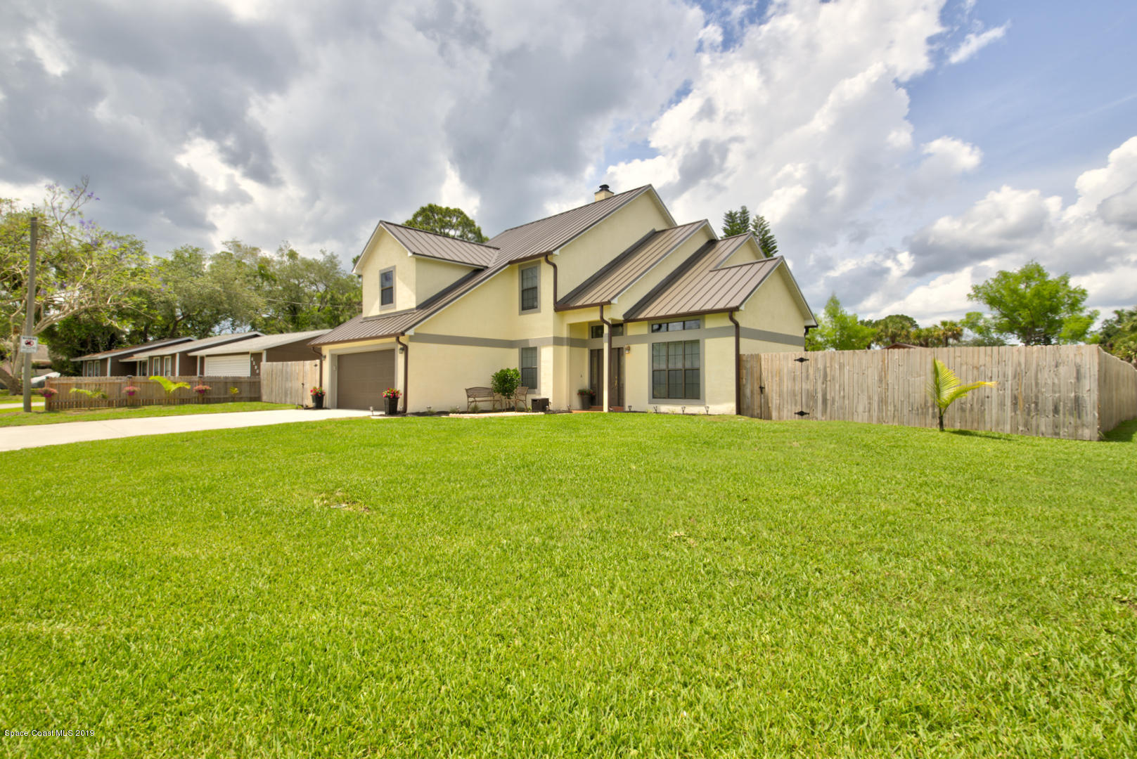 6300 Janina Road Cocoa, FL 32927 - Photo 3 of 74 front of house right
