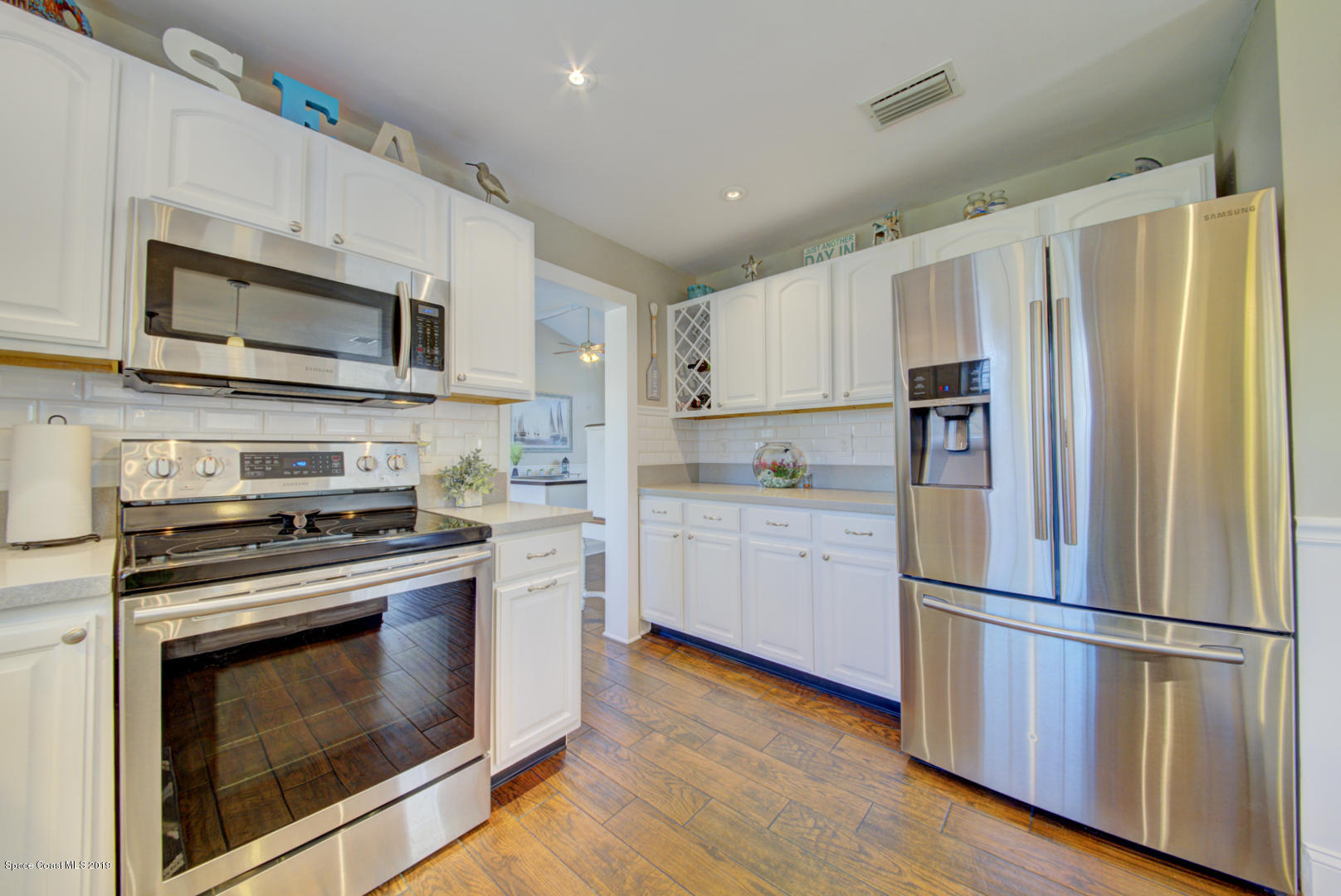 6300 Janina Road Cocoa, FL 32927 - Photo 24 of 74 kitchen with stainless appliances