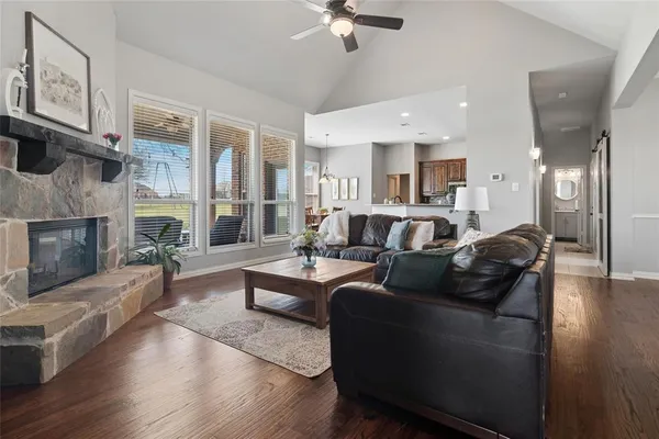 $750,000 | 82 Forest Hills Circle, Gunter, TX 75058